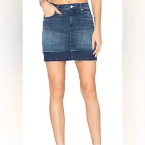 Mother Denim Undone Hem Mini Skirt in Dark Graffiti Size 26 Blue